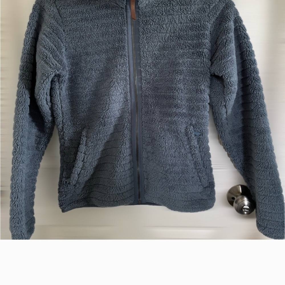Cozy Columbia Blue Fleece Jacket